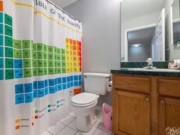 1211 Blossom Cir — Photo 23