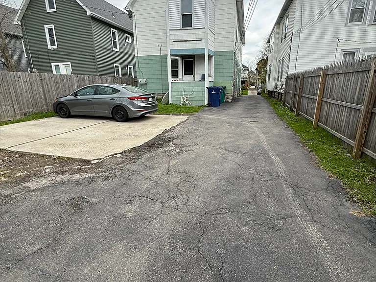 74 Sterling Ave #U — Photo 15