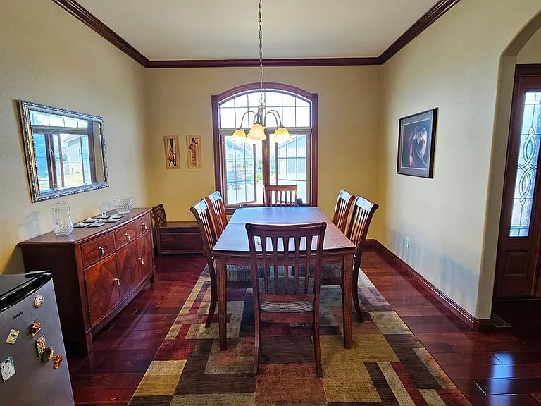 4144 Augusta Dr — Photo 13