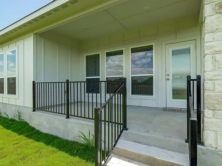 1214 Carnaby Dr — Photo 23