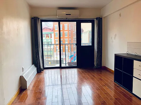 Rented by Highline Residential | media 13