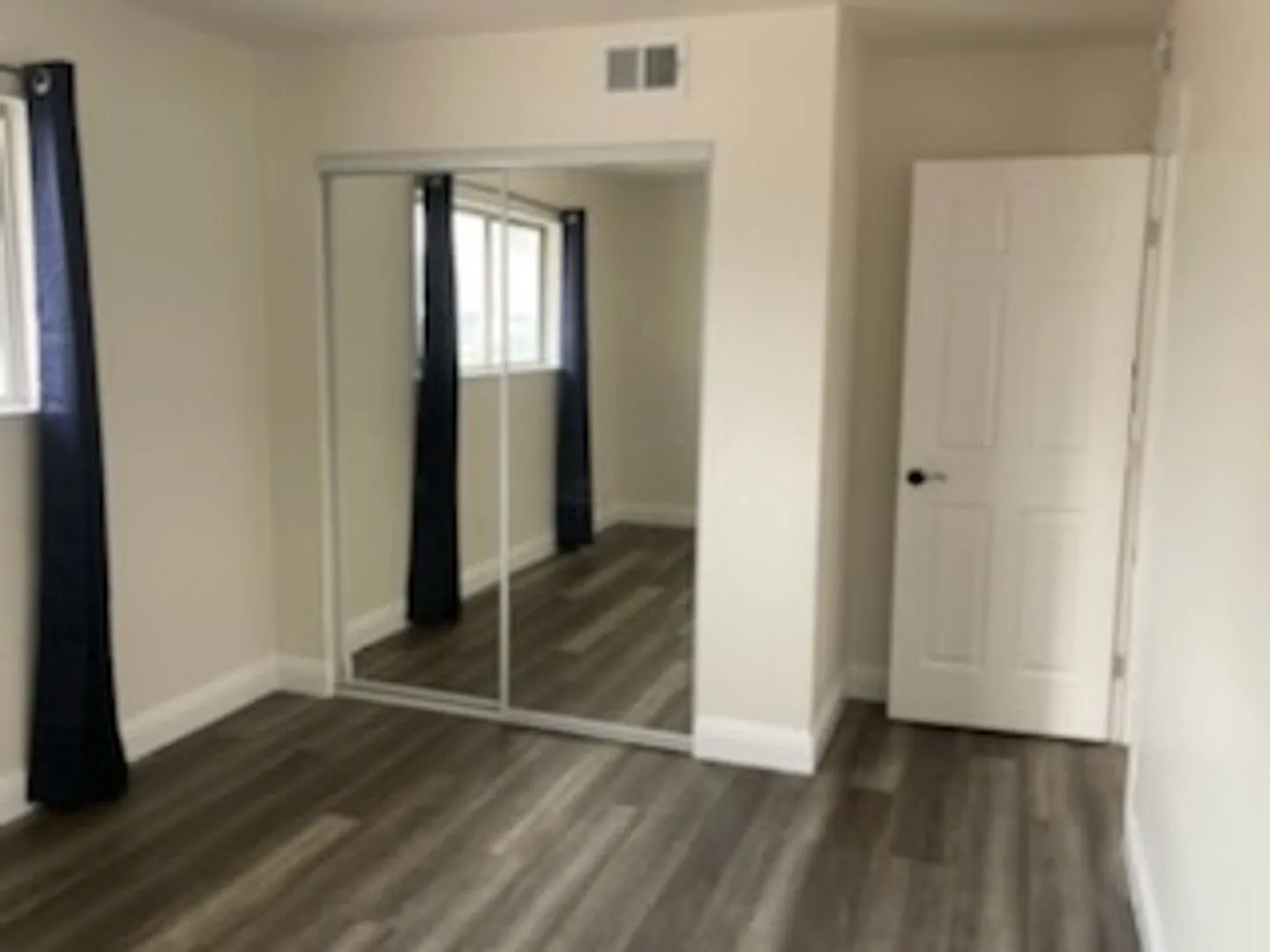 3581 Town CT — Photo 2
