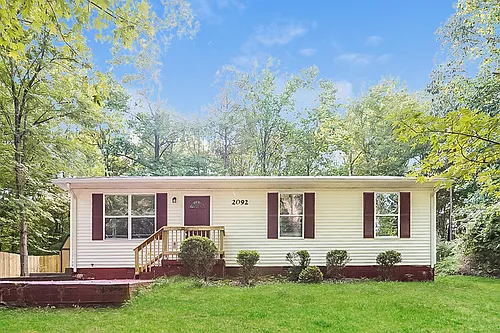 2092 Sanders Rd Photo 1