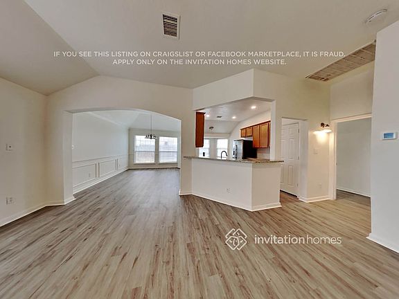 5th image of 22310 Laguna Trace Ct