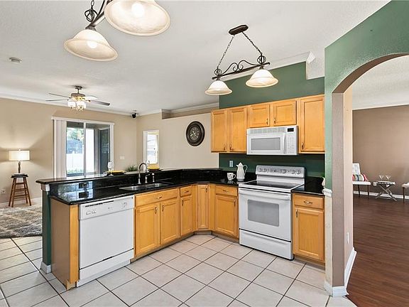 3rd image of 5587 White Heron Pl