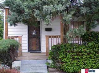2908 Lake St, Omaha, NE 68111