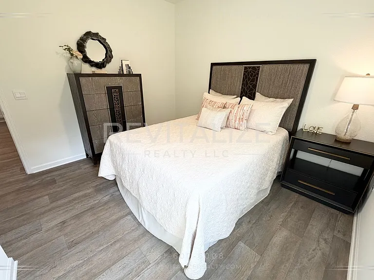 32552 Revere Dr — Photo 23
