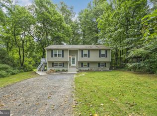 914 Hollis Ct, Lusby, MD 20657