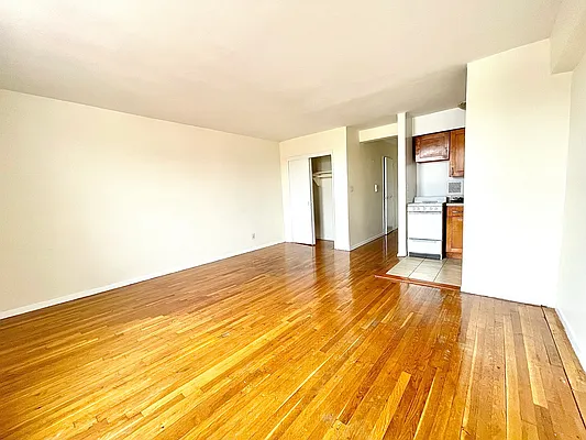 Rented by Keller Williams Legendary | media 3