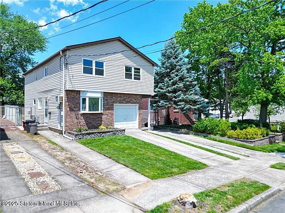 3rd image of 275 Katan Ave