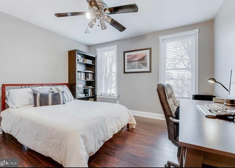 1409 E Clement St — Photo 16