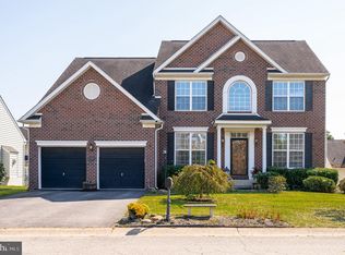 250 Richwood Hall Rd, Kearneysville, WV 25430