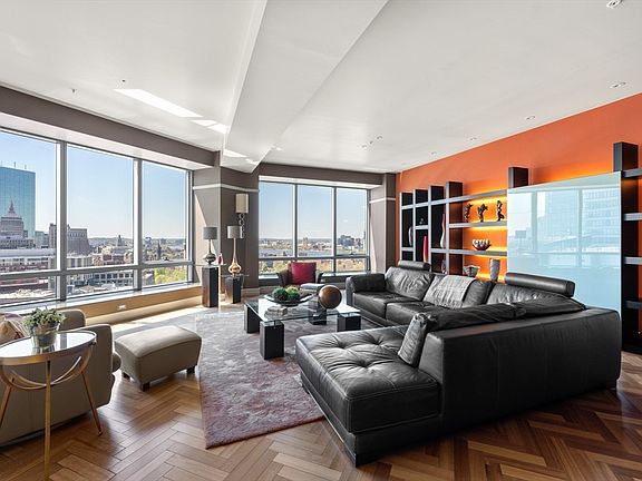 2nd image of 2 Avery St APT 24C