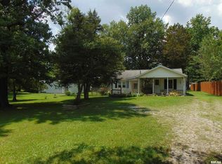 2215 Business Highway 13, Murphysboro, IL 62966