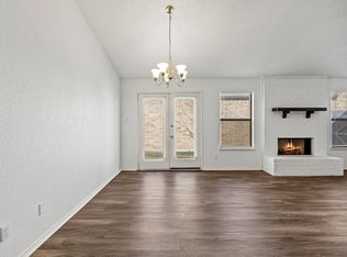 2713 Harvest Lake Dr, Irving, TX