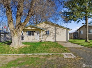 762 S 2nd Avenue, Connell, WA 99326