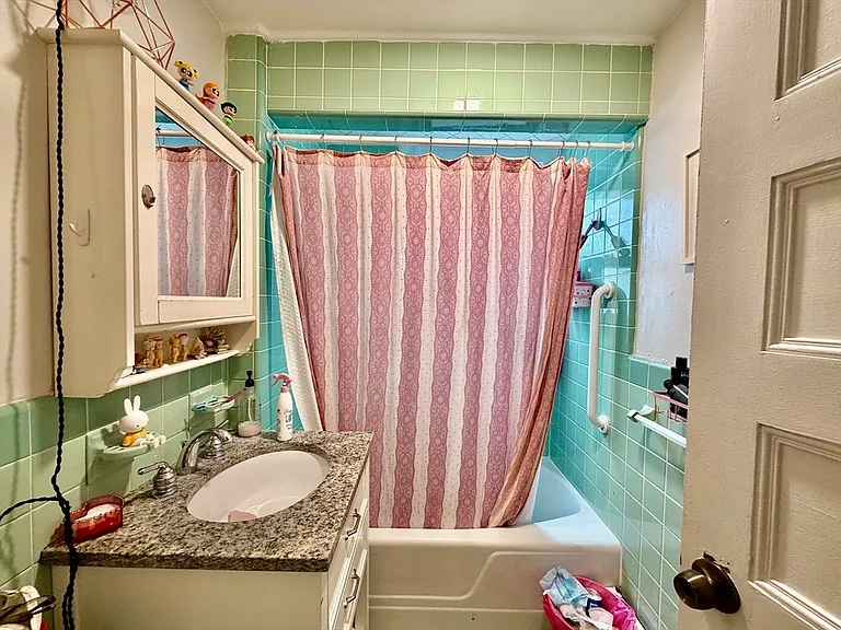 17 Milton Rd #1A — Photo 9