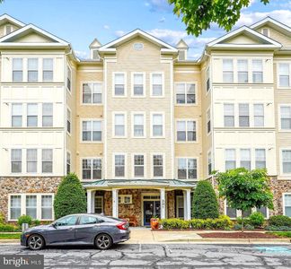 301 High Gables Dr APT 305, Gaithersburg, MD, 20878