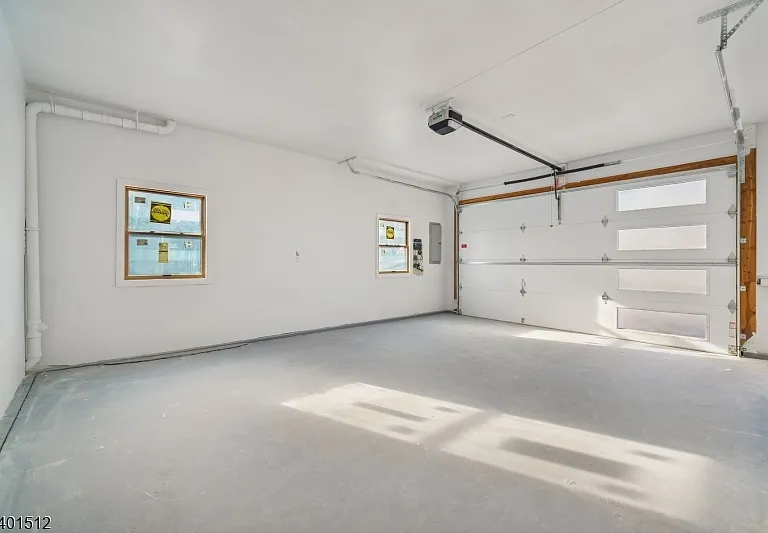 19 Mountain Ave — Photo 14
