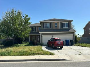 9201 Empire State Dr, Bakersfield, CA 93311