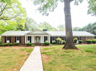 6700 Valley Lake Dr, Raleigh, NC 27612