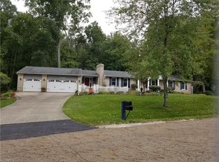 7784 Stonewood Dr NW, North Canton, OH 44720