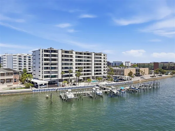 5700 Mariner St APT 702, Tampa, FL 33609