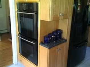 202 Gilbert Ave, Springfield, MA 01119