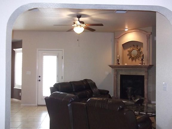 3rd image of 5809 England Dr