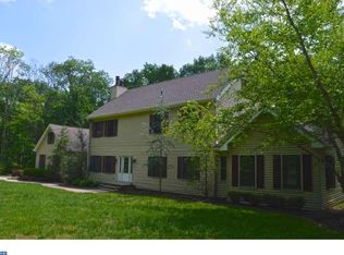 512 Lake Warren Rd, Upper Black Eddy, PA 18972