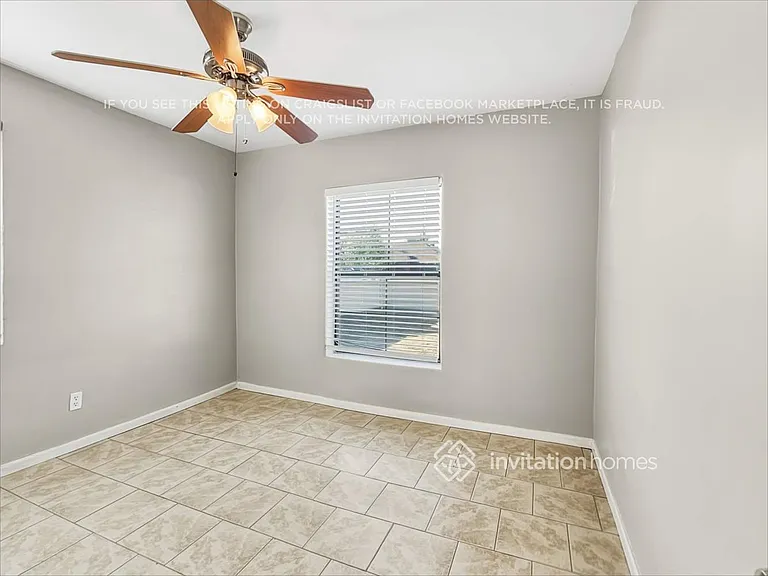 525 W 6th Dr — Photo 11
