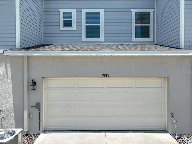 9848 Walkway Dr — Photo 49