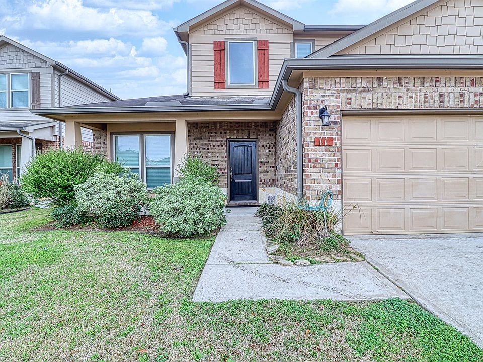1st image of 11 Eagle Lake Ct