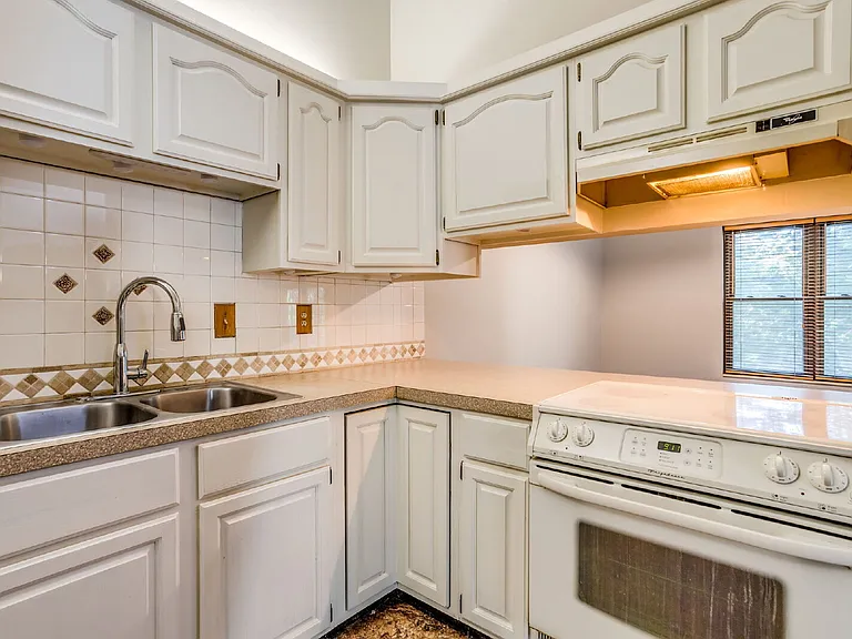 1707 E Pinion Rd — Photo 9