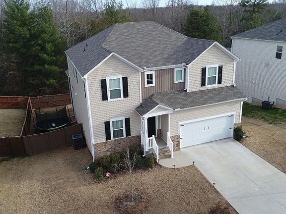 2nd image of 320 Jones Peak Dr