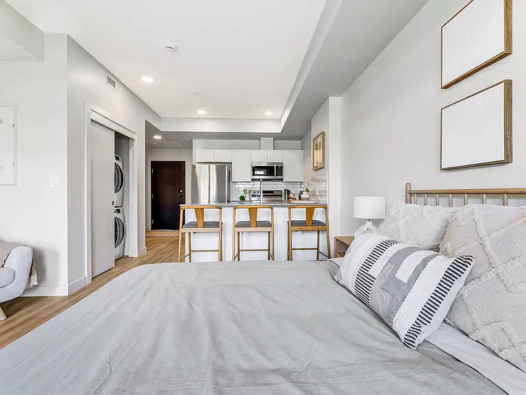 5394 Admiral Girouard St NW — Photo 26