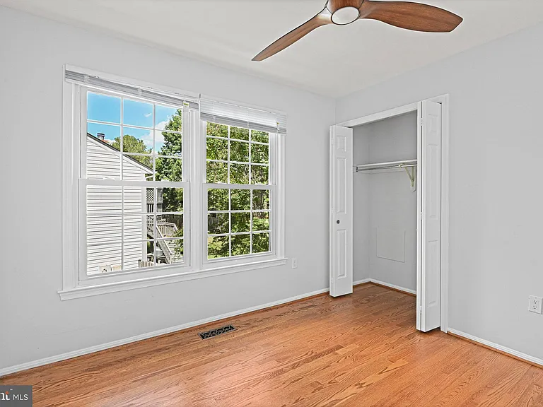 13345 Point Rider Ln — Photo 34