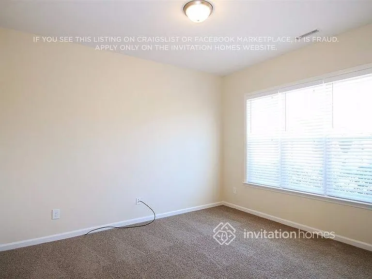 5232 Sapphire Springs Dr — Photo 10