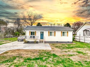 1519 Cunningham Rd, Knoxville, TN 37918