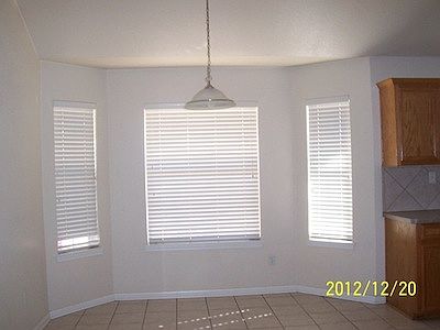 3rd image of 4404 Esta Lee Ave