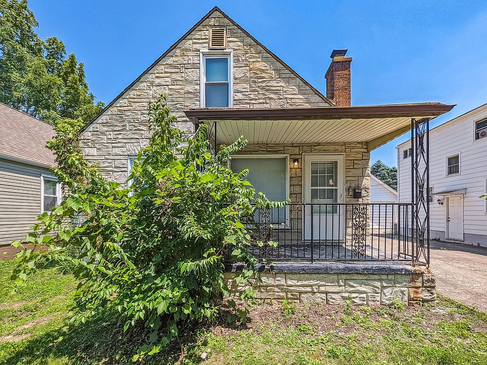 1st image of 704 S Napoleon Ave