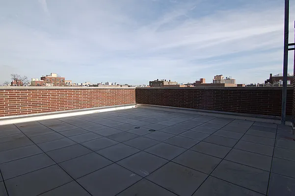Rented by Modern Spaces | media 14