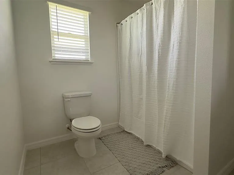 3879 Academia Ave — Photo 20