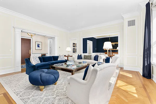 Sold by Compass | media 4