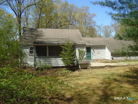 5th image of 49 Northwoods Road