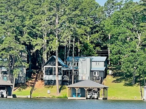 165 County Road 3160, Jacksonville, TX 75766