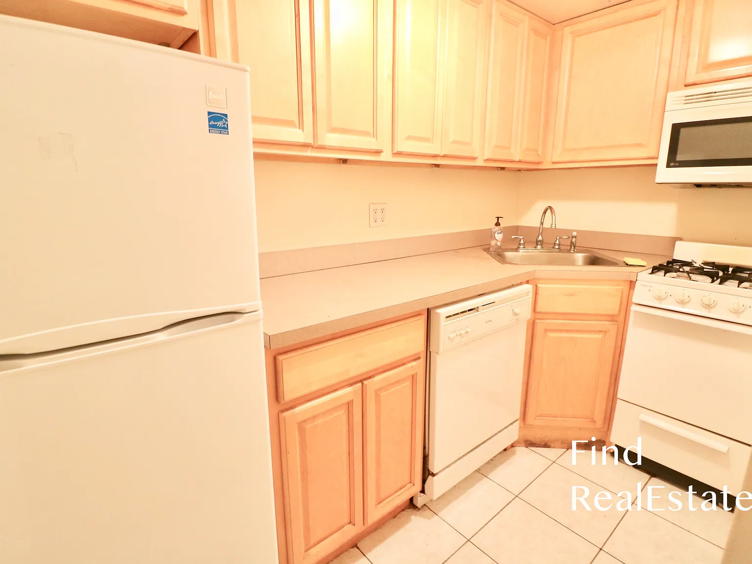 255 West 93rd Street — Photo 4