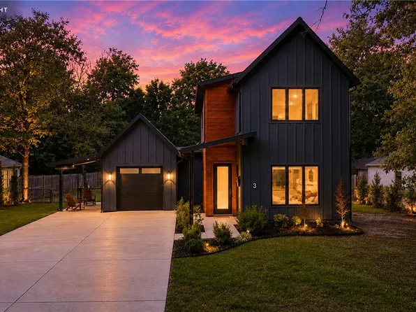 3 Dulverton Dr, Bella Vista, AR 72715