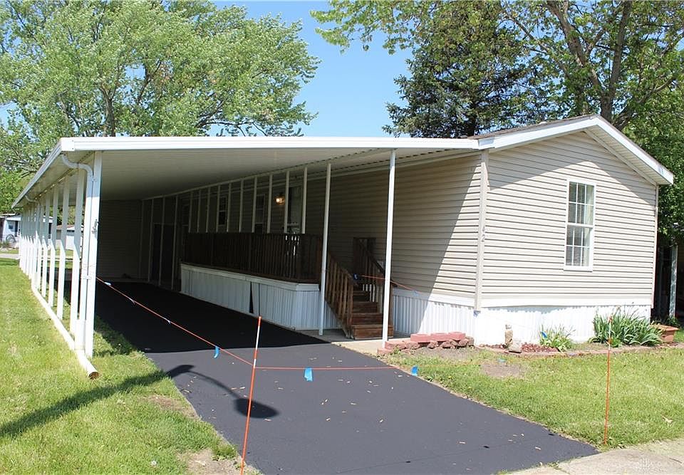 1st image of 42 Estate Dr