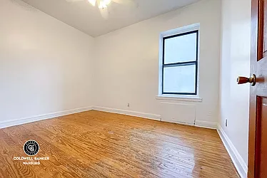 Rented by Coldwell Banker Warburg